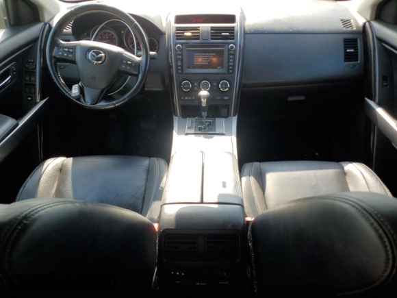 2010 Mazda CX-9 Touring z VIN JM3TB3MV6A0236465, wystawiony jako Copart lot #61902095 z przebiegiem 185 741 mil mil oraz Czysty tytuł • Clean title. Historia ofert i sprzedaży dostępna na DreamBid. Obrazek 8.