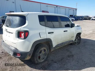 2020 Jeep Renegade Sport with VIN ZACNJAAB7LPL70754, listed as a IAAI auction lot 41506792 with 63,896 mi miles and . Bid and sale history available at carsss.com. Image 4.