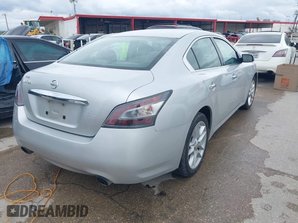 2013 Nissan Maxima SV with VIN 1N4AA5AP1DC841233, listed as a IAAI auction lot 41918995 with 176,003 mi miles and . Bid and sale history available at DreamBid. Image 4.