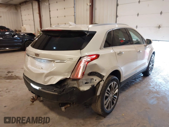 2019 Cadillac XT5 Luxury AWD z VIN 1GYKNDRS3KZ149162, wystawiony jako IAAI lot #42050088 z przebiegiem 109 364 mil mil oraz . Historia ofert i sprzedaży dostępna na DreamBid. Obrazek 6.