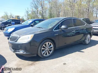 2014 Buick Verano Convenience Group with VIN 1G4PR5SK5E4172598, listed as a IAAI auction lot 42060693 with 226,948 mi miles. Bid and sale history available at carsss.com. Image 2.