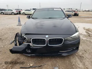2017 BMW 3 Series 330i z VIN WBA8B9G54HNU50703, wystawiony jako Copart lot #54169295 z przebiegiem 107 729 mil mil oraz Szkoda całkowita • Salvage title. Historia ofert i sprzedaży dostępna na DreamBid. Obrazek 5.