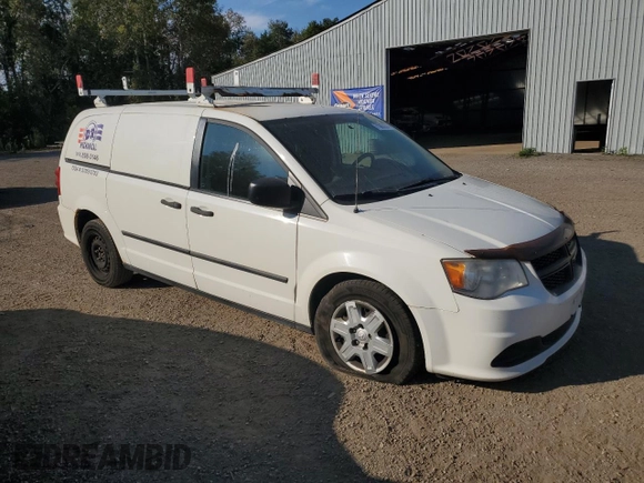 2013 Ram Cargo Van Tradesman with VIN 2C4JRGAGXDR596213, listed as a Copart auction lot 71063054 with 344,443 mi miles and Clean Title. Bid and sale history available at carsss.com. Image 4.