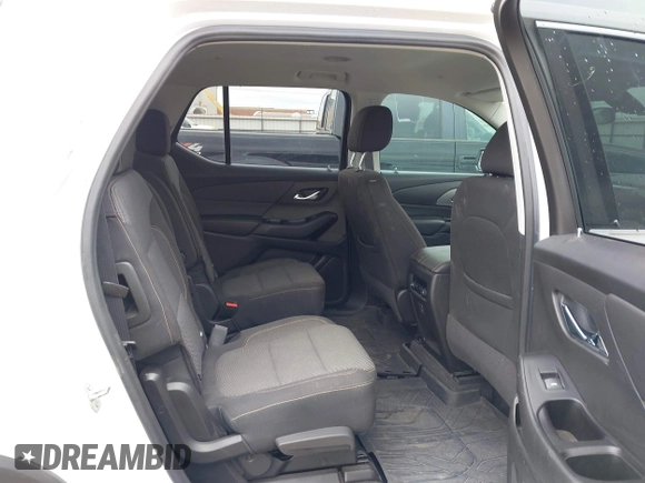2019 Chevrolet Traverse LT Cloth with VIN 1GNERGKW8KJ106481, listed as a IAAI auction lot 41705659 with 51,119 mi miles. Bid and sale history available at carsss.com. Image 8.