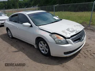 2009 Nissan Altima S with VIN 1N4AL21E79C143997, listed as a IAAI auction lot 42225400 with 196,163 mi miles and . Bid and sale history available at DreamBid. Image 1.