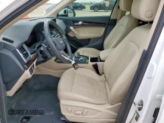 2018 Audi Q5 Premium Plus z VIN WA1BNAFY1J2182353, wystawiony jako Copart lot #58985335 z przebiegiem 52 367 mil mil oraz Szkoda całkowita • Salvage title. Historia ofert i sprzedaży dostępna na DreamBid. Obrazek 7.