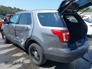 2017 Ford Police Interceptor Utility с VIN 1FM5K8AR0HGE25745, выставлен на аукционе IAAI как лот 42826519 с пробегом 160 893 миль миль и . История ставок и продаж доступна на DreamBid. Изображение 3.