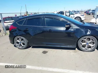 2017 Ford Focus ST with VIN 1FADP3L91HL223141, listed as a IAAI auction lot 41884641 with 129,476 mi miles and . Bid and sale history available at carsss.com. Image 13.