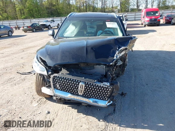 2022 Lincoln Aviator Reserve with VIN 5LM5J7XC1NGL08524, listed as a IAAI auction lot 42044037 with Not provided miles and . Bid and sale history available at DreamBid. Image 11.