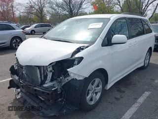 2020 Toyota Sienna LE Auto Access Seat с VIN 5TDKZ3DC3LS043379, выставлен на аукционе IAAI как лот 42103997 с пробегом 46 570 миль миль и . История ставок и продаж доступна на DreamBid. Изображение 2.