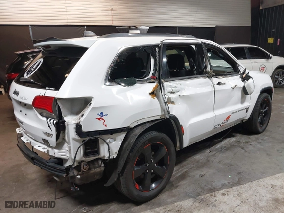 2015 Jeep Grand Cherokee Altitude with VIN 1C4RJFAG7FC932917, listed as a IAAI auction lot 41849526 with 91,827 mi miles. Bid and sale history available at carsss.com. Image 6.