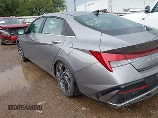 2024 Hyundai Elantra Limited z VIN KMHLP4DG5RU818266, wystawiony jako IAAI lot #42510388 z przebiegiem 21 888 mil mil oraz . Historia ofert i sprzedaży dostępna na DreamBid. Obrazek 3.