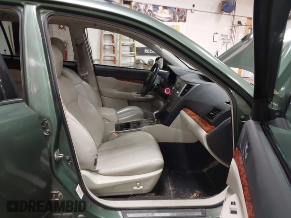 2010 Subaru Outback Limited Power Moon с VIN 4S4BRBKC6A3372097, выставлен на аукционе IAAI как лот 41318191 с пробегом 135 935 миль миль и . История ставок и продаж доступна на DreamBid. Изображение 5.