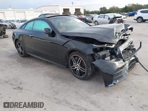 2019 Mercedes-Benz E with VIN WDD1J6HB4KF107584, listed as a IAAI auction lot 41402861 with 84,356 mi miles. Bid and sale history available at carsss.com. Image 1.