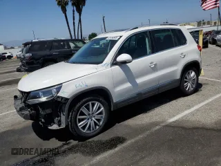 2012 Volkswagen Tiguan SE z VIN WVGAV7AX5CW546378, wystawiony jako Copart lot #58186695 z przebiegiem 67 483 mil mil oraz Szkoda całkowita • Salvage title. Historia ofert i sprzedaży dostępna na DreamBid. Obrazek 1.