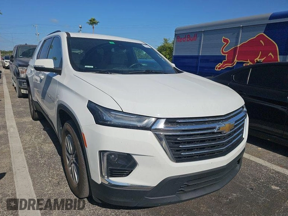 2022 Chevrolet Traverse LT Cloth with VIN 1GNERGKW2NJ168866, listed as a IAAI auction lot 42185629 with 96,609 mi miles. Bid and sale history available at carsss.com. Image 4.