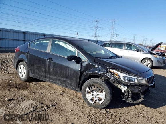 2017 Kia Forte LX with VIN 3KPFK4A78HE015159, listed as a Copart auction lot 41854995 with 40,784 mi miles and Salvage Title. Bid and sale history available at carsss.com. Image 4.