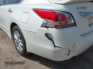 2015 Nissan Altima SL with VIN 1N4AL3AP6FC143346, listed as a IAAI auction lot 42218599 with 142,528 mi miles and . Bid and sale history available at DreamBid. Image 6.