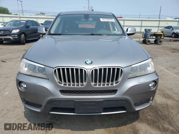2014 BMW X3 xDrive35i z VIN 5UXWX7C58E0E77502, wystawiony jako Copart lot #59159245 z przebiegiem 131 425 mil mil oraz Szkoda całkowita • Salvage title. Historia ofert i sprzedaży dostępna na DreamBid. Obrazek 5.