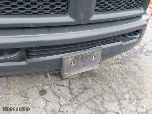 2018 Ram 2500 Tradesman with VIN 3C6UR5HJ7JG240216, listed as a IAAI auction lot 41371971 with 143,069 mi miles. Bid and sale history available at carsss.com. Image 6.