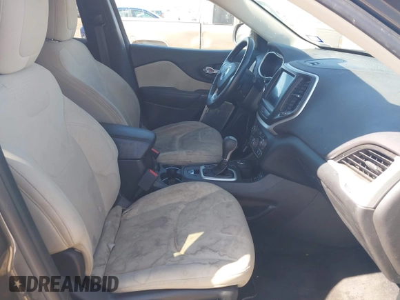 2017 Jeep Cherokee Latitude with VIN 1C4PJMCS1HW525240, listed as a IAAI auction lot 41680409 with 75,109 mi miles. Bid and sale history available at carsss.com. Image 5.