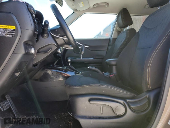 2014 Kia Soul + with VIN KNDJP3A53E7098242, listed as a Copart auction lot 42614835 with 131,933 mi miles and Salvage Title. Bid and sale history available at carsss.com. Image 7.