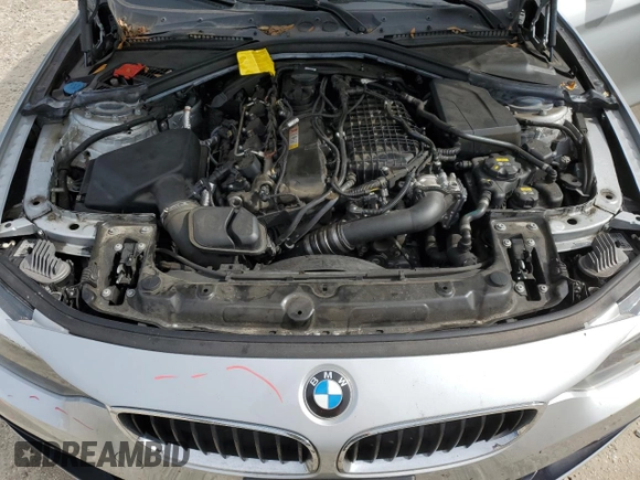 2018 BMW 4 Series 440i xDrive z VIN WBA4W9C56JAC99159, wystawiony jako Copart lot #79561174 z przebiegiem 77 429 mil mil oraz Szkoda całkowita • Salvage title. Historia ofert i sprzedaży dostępna na DreamBid. Obrazek 11.