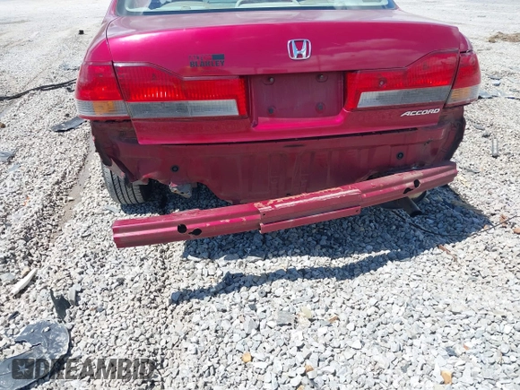 2002 Honda Accord EX z VIN 1HGCG56682A101609, wystawiony jako IAAI lot #42377233 z przebiegiem 154 658 mil mil oraz . Historia ofert i sprzedaży dostępna na DreamBid. Obrazek 6.