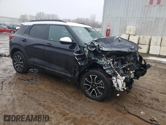 2021 Chevrolet TrailBlazer ACTIV with VIN KL79MSSLXMB035957, listed as a Copart auction lot 46908425 with 69,742 mi miles and Salvage Title. Bid and sale history available at DreamBid. Image 4.