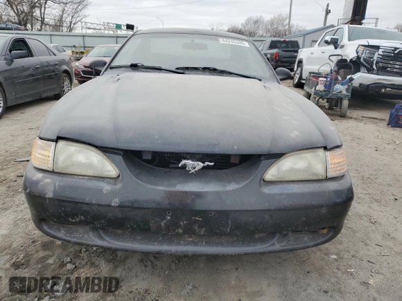 1997 Ford Mustang with VIN 1FALP4042VF198111, listed as a Copart auction lot 44245505 with 99,501 mi miles and Salvage Title. Bid and sale history available at carsss.com. Image 5.