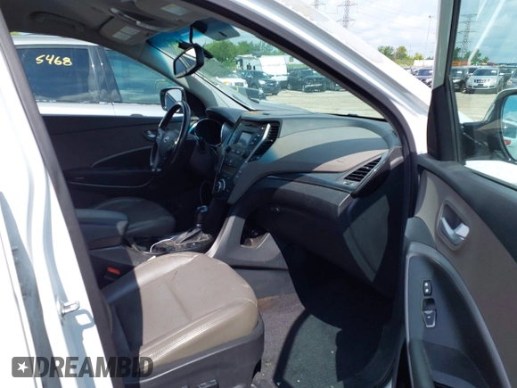 2014 Hyundai Santa Fe with VIN 5XYZUDLB9EG156555, listed as a IAAI auction lot 42721070 with 349,412 mi miles and . Bid and sale history available at DreamBid. Image 5.