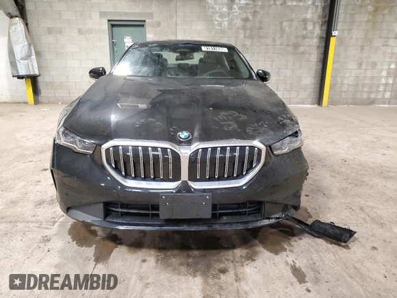 2024 BMW 5 Series 530i xDrive with VIN WBA53FJ08RCS49203, listed as a Copart auction lot 41811835 with 13,404 mi miles and Clean Title. Bid and sale history available at carsss.com. Image 5.