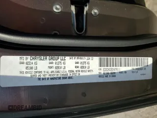 2012 Chrysler 300 Limited z VIN 2C3CCACG5CH278111, wystawiony jako Copart lot #55102175 z przebiegiem 176 184 mil mil oraz Szkody całkowita. Historia ofert i sprzedaży dostępna na DreamBid. Obrazek 12.