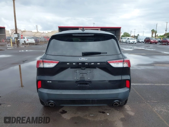 2021 Ford Escape SE z VIN 1FMCU0G61MUA15936, wystawiony jako IAAI lot #41725241 z przebiegiem 48 865 mil mil oraz . Historia ofert i sprzedaży dostępna na DreamBid. Obrazek 16.
