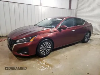 2023 Nissan Altima SV z VIN 1N4BL4DVXPN373191, wystawiony jako Copart lot #56411245 z przebiegiem 75 554 mil mil oraz Czysty tytuł • Clean title. Historia ofert i sprzedaży dostępna na DreamBid. Obrazek 1.