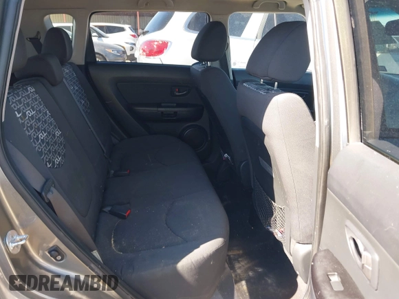 2011 Kia Soul + with VIN KNDJT2A23B7288341, listed as a IAAI auction lot 41722278 with 135,324 mi miles. Bid and sale history available at carsss.com. Image 8.