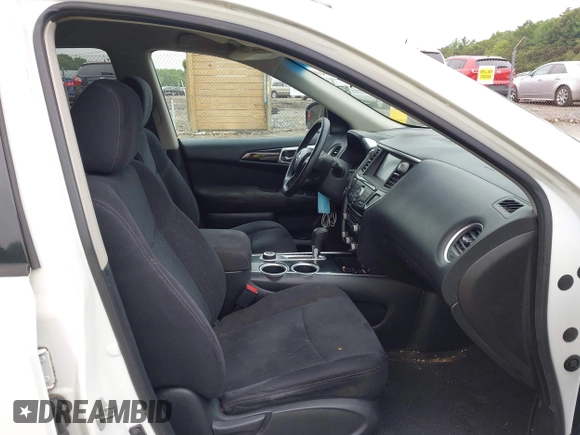 2013 Nissan Pathfinder Platinum with VIN 5N1AR2MM3DC678325, listed as a IAAI auction lot 42699635 with 145,344 mi miles and . Bid and sale history available at DreamBid. Image 5.