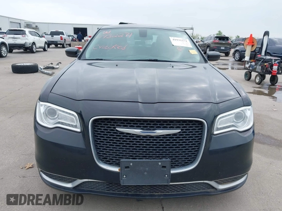 2016 Chrysler 300 Limited with VIN 2C3CCAAG7GH219523, listed as a IAAI auction lot 41932271 with 158,082 mi miles. Bid and sale history available at carsss.com. Image 12.