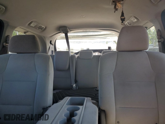 2013 Honda Odyssey EX z VIN 5FNRL5H43DB016008, wystawiony jako Copart lot #48776965 z przebiegiem 231 655 mil mil oraz Nie do naprawy • Non repairable. Historia ofert i sprzedaży dostępna na DreamBid. Obrazek 10.
