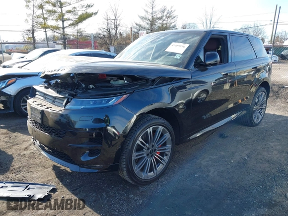 2024 Land Rover Range Rover Sport Dynamic SE with VIN SAL1L9FU0RA402899, listed as a IAAI auction lot 41459896 with 6,307 mi miles and . Bid and sale history available at DreamBid. Image 17.