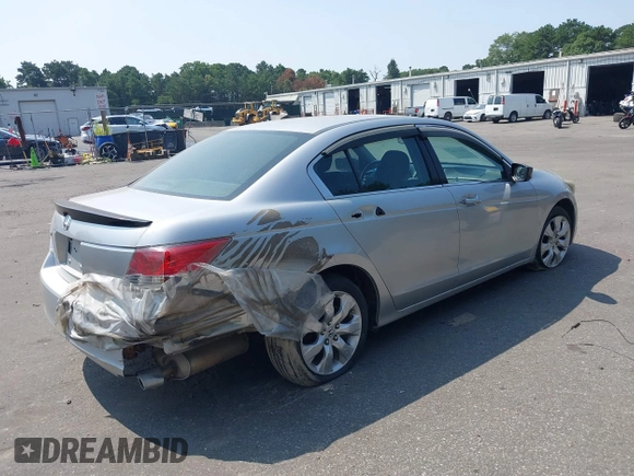 2010 Honda Accord EX z VIN 1HGCP2F76AA189193, wystawiony jako IAAI lot #40111794 z przebiegiem 138 542 mil mil oraz . Historia ofert i sprzedaży dostępna na DreamBid. Obrazek 4.