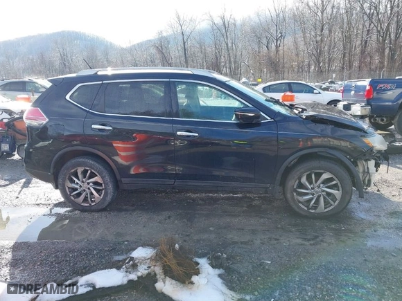 2015 Nissan Rogue SL with VIN 5N1AT2MV4FC845711, listed as a IAAI auction lot 41575234 with 175789 miles. Bid and sale history available at carsss.com. Image 13.