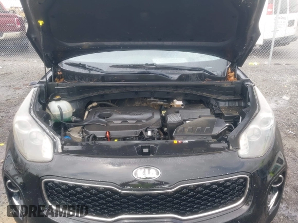 2018 Kia Sportage LX z VIN KNDPMCAC3J7335212, wystawiony jako IAAI lot #42092564 z przebiegiem 126 691 mil mil oraz . Historia ofert i sprzedaży dostępna na DreamBid. Obrazek 10.