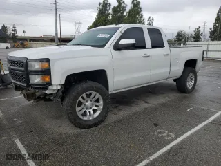 2014 Chevrolet Silverado 1500 LT with VIN 1GCRCREC5EZ338597, listed as a Copart auction lot 47827325 with 145,078 mi miles and Clean Title. Bid and sale history available at carsss.com. Image 1.
