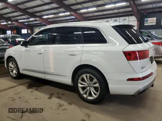 2017 Audi Q7 Premium Plus with VIN WA1LAAF73HD018687, listed as a Copart auction lot 45411145 with 110,040 mi miles and Clean title. Bid and sale history available at DreamBid. Image 2.
