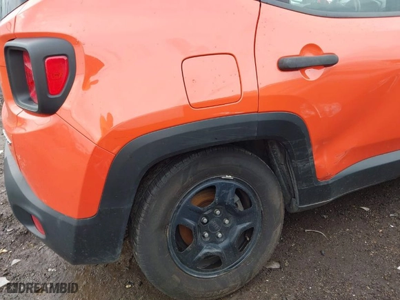 2017 Jeep Renegade Sport with VIN ZACCJAABXHPF03797, listed as a IAAI auction lot 41949519 with 148,114 mi miles. Bid and sale history available at carsss.com. Image 6.