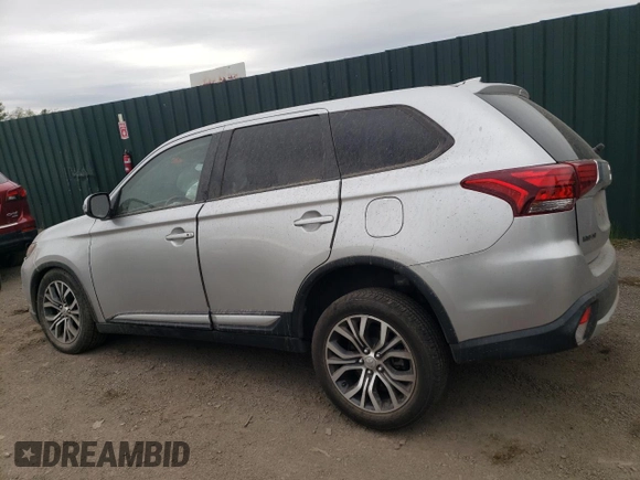 2018 Mitsubishi Outlander ES with VIN JA4AZ3A32JZ014056, listed as a Copart auction lot 53721885 with 75,336 mi miles and Salvage title. Bid and sale history available at DreamBid. Image 2.
