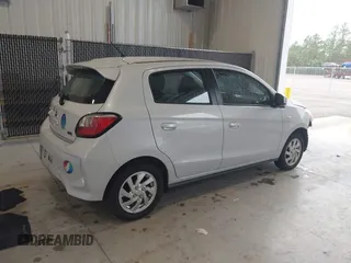 2024 Mitsubishi Mirage ES z VIN ML32AUHJ8RH008908, wystawiony jako IAAI lot #41373851 z przebiegiem 7 179 mil mil oraz . Historia ofert i sprzedaży dostępna na DreamBid. Obrazek 4.