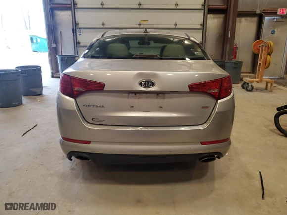2011 Kia Optima LX with VIN KNAGM4A78B5133243, listed as a Copart auction lot 53530195 with 198,555 mi miles and Non Repairable. Bid and sale history available at carsss.com. Image 6.