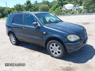 2000 Mercedes-Benz M 320/430/500 with VIN 4JGAB72EXYA207755, listed as a IAAI auction lot 42709656 with 203,355 mi miles and . Bid and sale history available at DreamBid. Image 1.